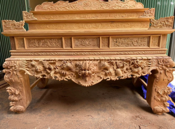 Sập Thờ Tứ Linh khách Bắc Giang