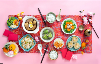 Rước ông bà 30 Tết và tiễn ông bà mùng 3 Tết có phải là truyền thống hay không