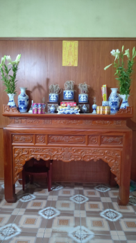 Chuyển bàn thờ sang vị trí khác