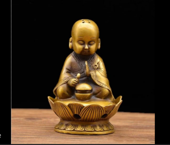 Lư Xông Trầm Hương Bằng Đồng Hình Chú Tiểu Phong Thủy
