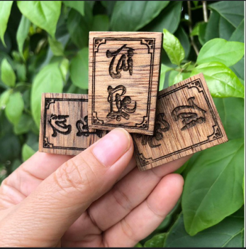 Miếng Trầm Hương Tự Nhiên Núi Rừng Bỏ Ví Tài Lộc - May Mắn - Bình An