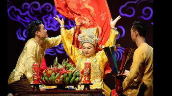 Hầu Âm là gì? Khác biệt giữa hầu âm và hầu bóng