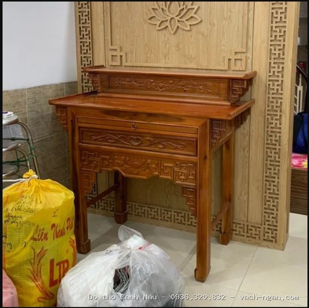 Bàn thờ hiện đại chạm sen cổ to 