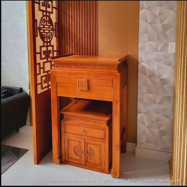 Bàn thờ gia tiên nghinh phúc 