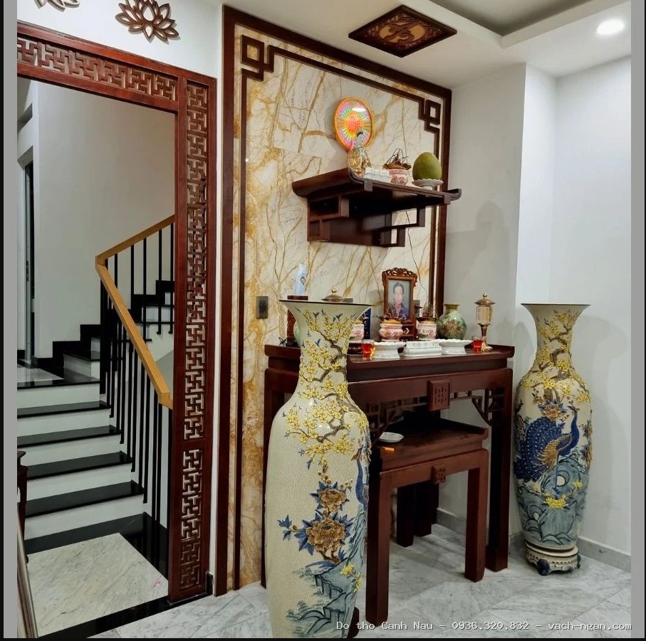 Phòng thờ đẹp 3 tầng tại gác lửng