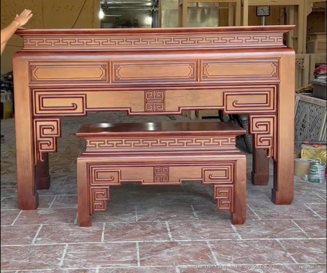 Thiết kế và thi công phòng thờ có cửa lùa