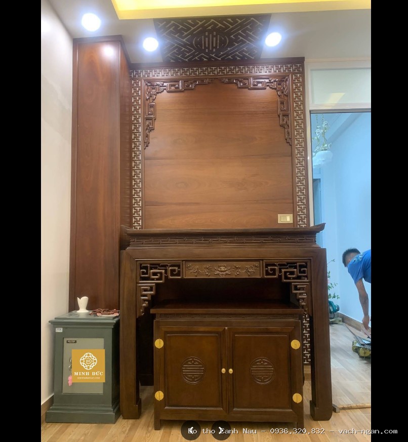 Mẫu Bàn thờ cổ kiểu ô xa
