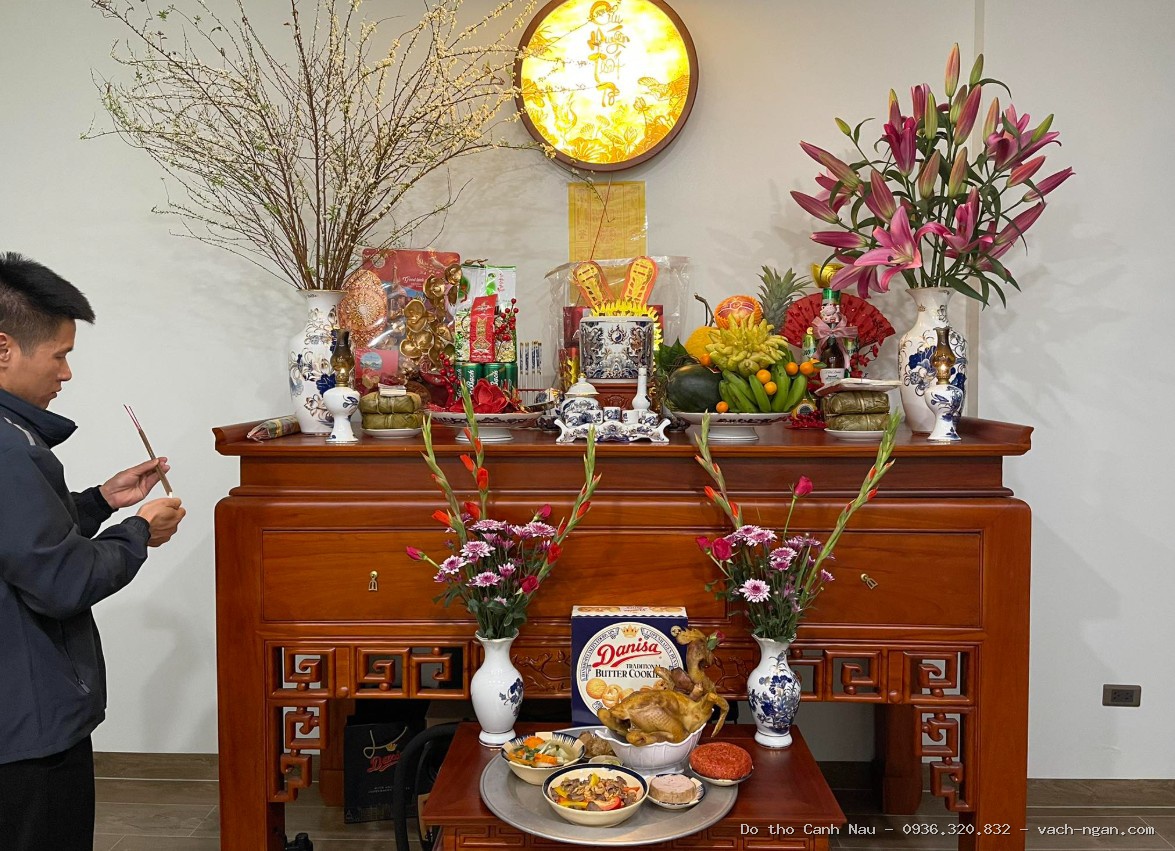 Bàn thờ 1m53 gỗ sồi nga BT143