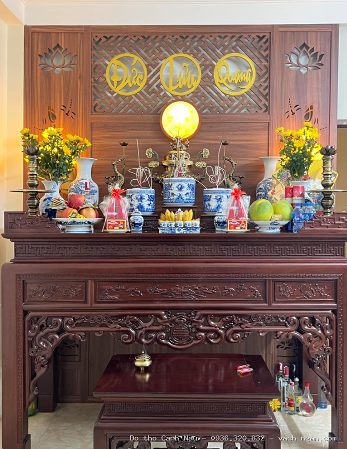 Bàn thờ cặp gỗ Hương có tủ bên dưới