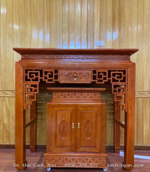 Bàn thờ đứng gỗ sồi màu óc chó mẫu sen hoa lan tây tại Đống Đa