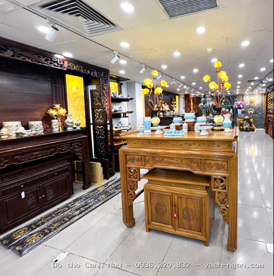 Bàn thờ gỗ gõ đỏ hiện đại – Mẫu BTC 085 tại Long Biên