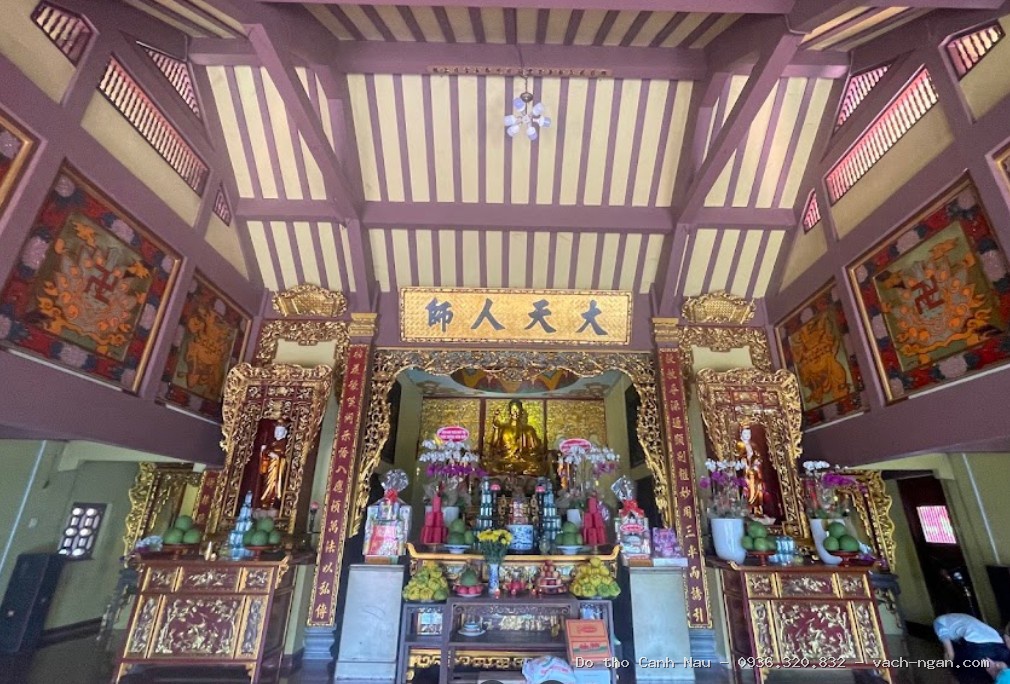 Bộ bàn thờ nhị cấp gỗ Tràm kích thước 127x61 cao 127cm  tại Nam Từ Liêm