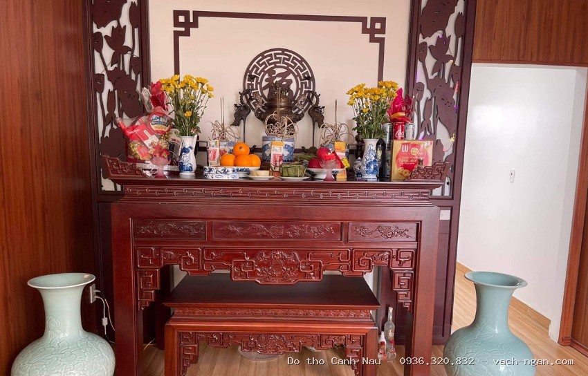 Mẫu Bàn Thờ Gỗ ĐẹP Kiểu ngũ phúc tại Hoàn Kiếm