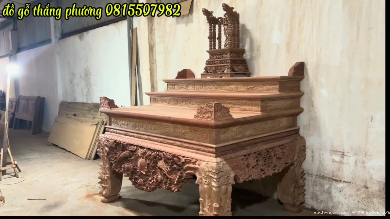 Sập Thờ Mai Điểu Gỗ Hương Đá Đục Tay Siêu Đẹp Mắt Và Cách Bày Trí