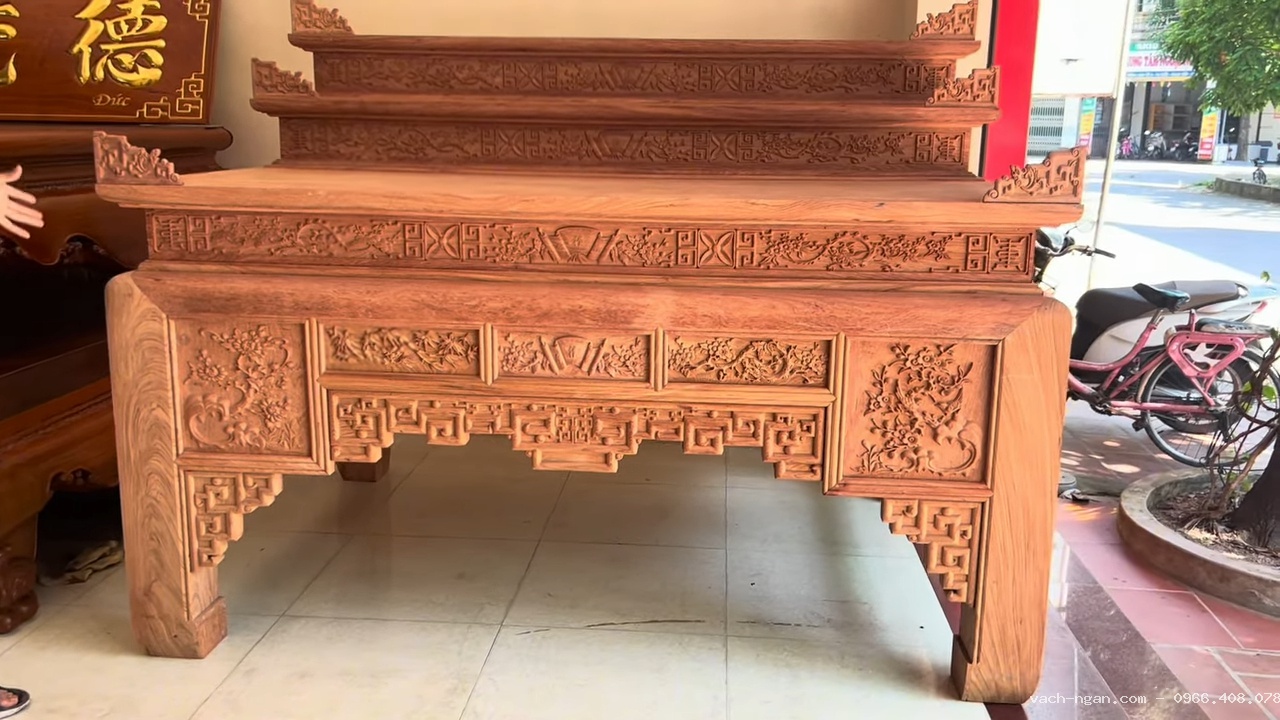 Án gian thờ giả ô gỗ hương đá tam cấp chân vuông 16 kích thước lớn