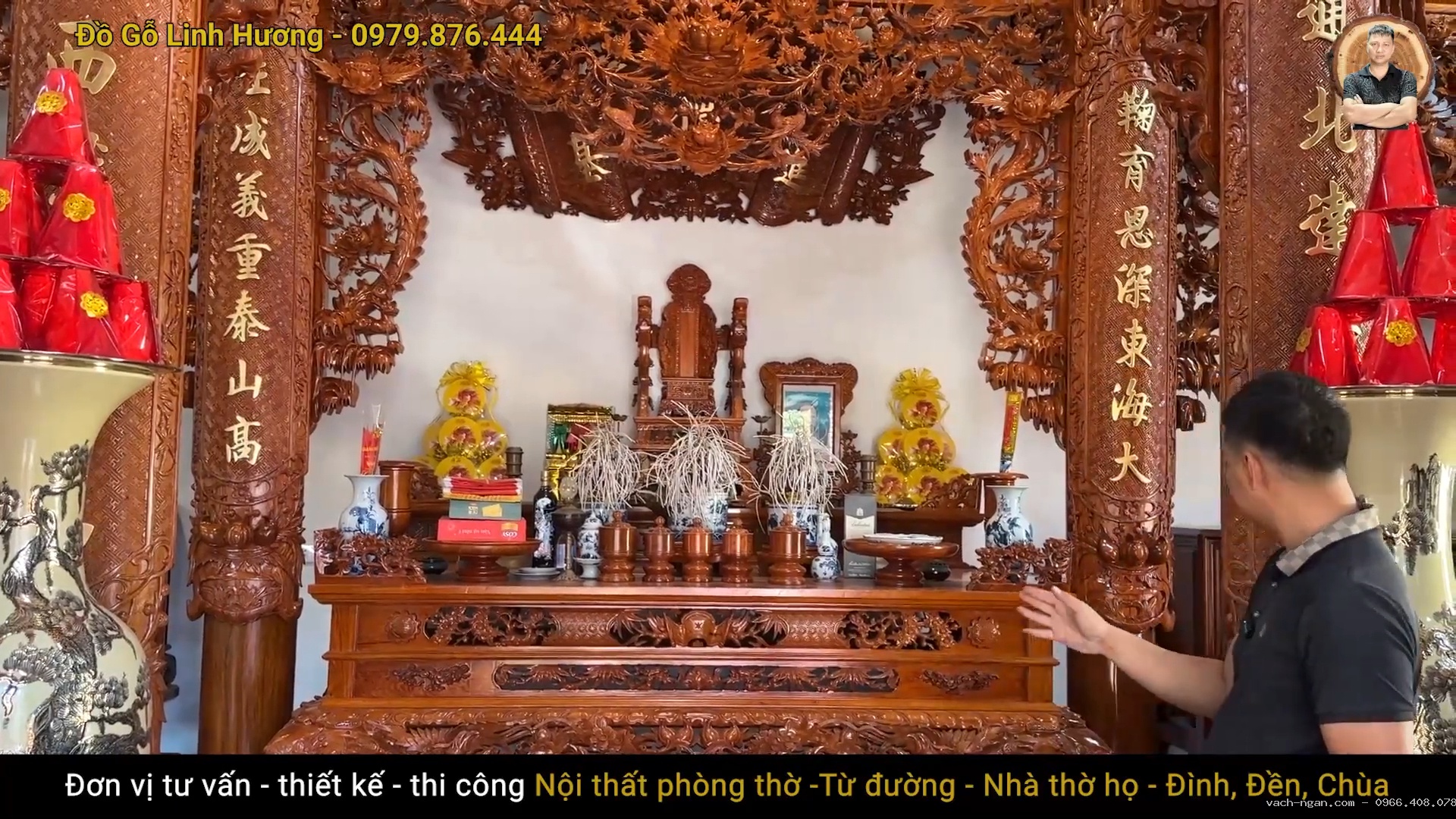 Không gian phòng thờ từ đường 3 gian tại Thanh Hóa với bộ đồ thờ gỗ hương đá liền khối
