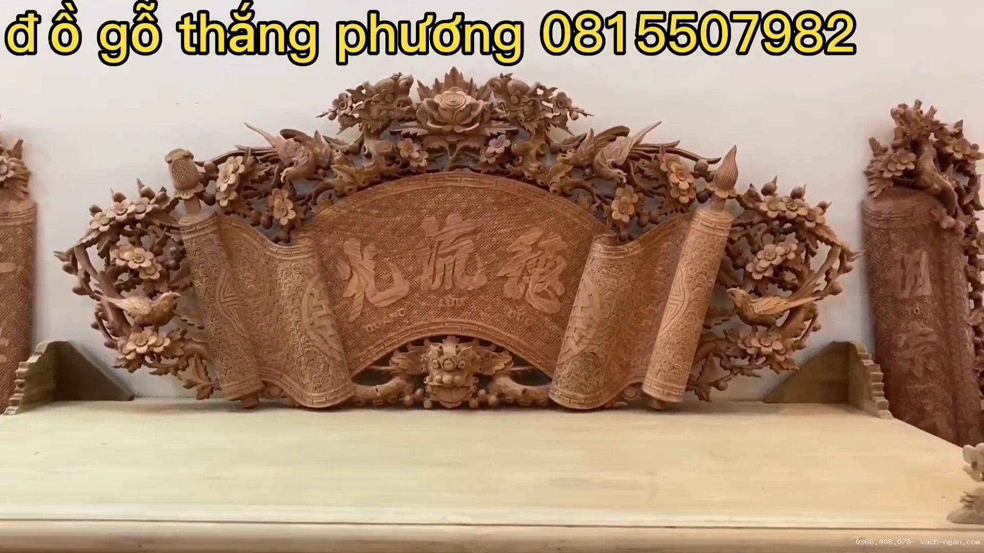 Bộ cuốn thư câu đối Mai Hóa Long gỗ hương đá