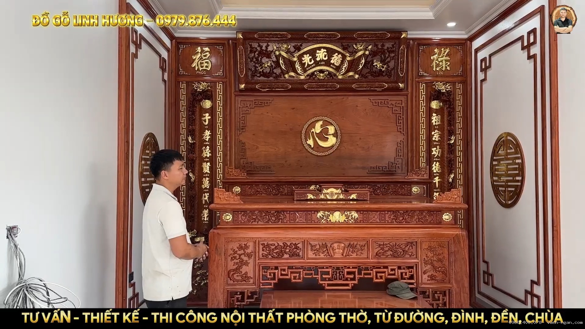 Thiết kế vách phòng thờ và điểm nhấn chữ tâm