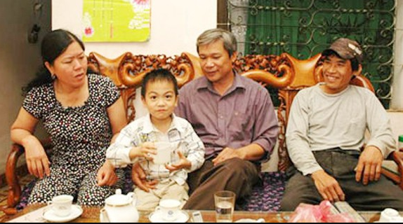 Câu Chuyện Tái Sinh và Đầu Thai Đặc Biệt Về Cháu Bình