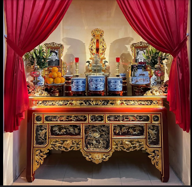 bàn thờ BÀ TỔ CÔ ÔNG MÃNH