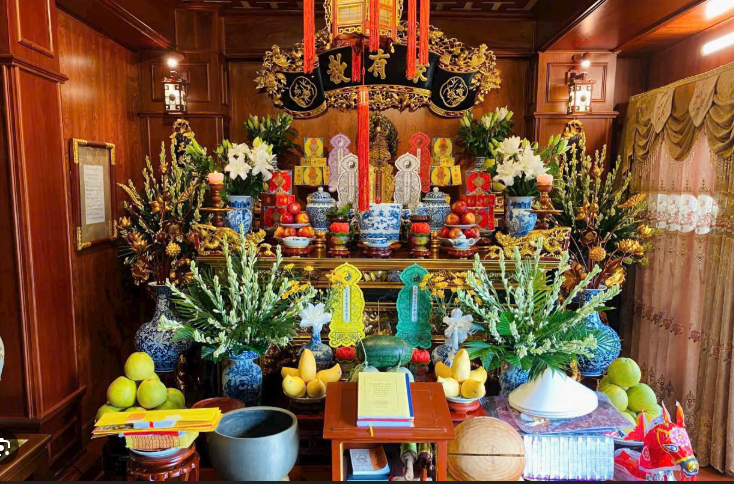 bàn thờ Căn đồng