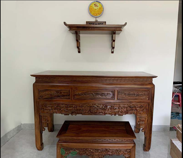 bàn thờ gỗ me tây