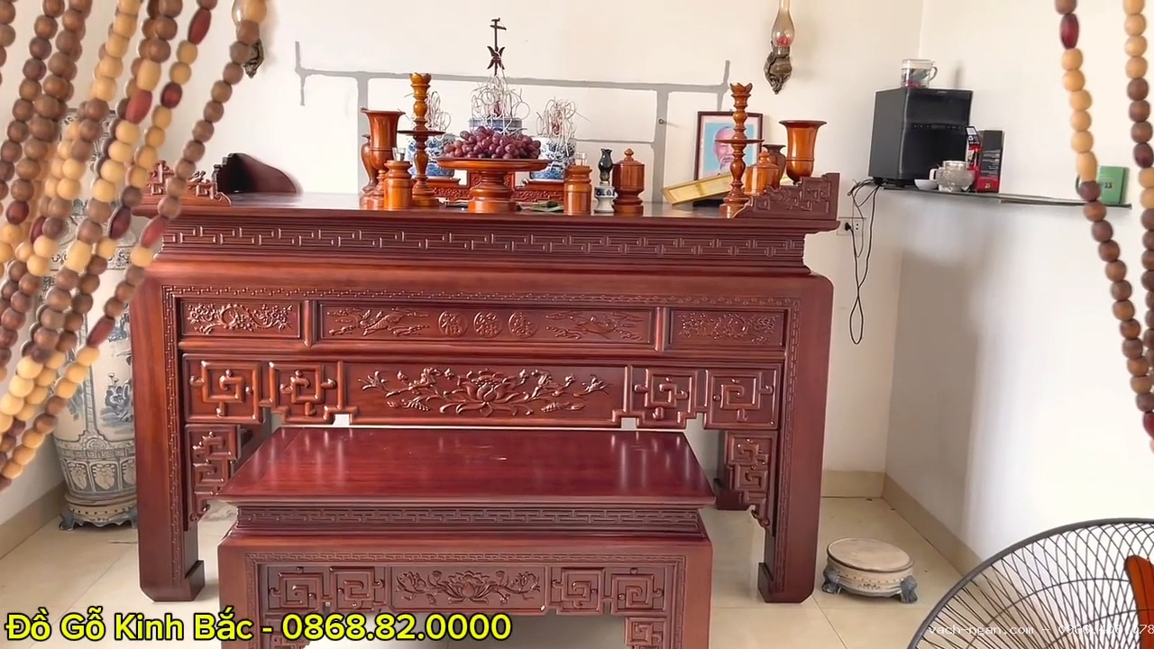 Bàn giao cặp án gian chân 14 mẫu triện sen cho gia đình anh Tuấn