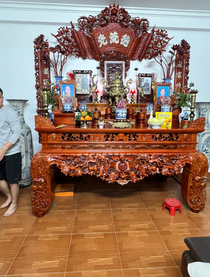 Bàn thờ 2 cấp Gỗ Gõ Đỏ Nam Phi