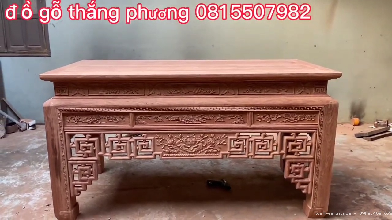 Bàn thờ Sen Truyện gỗ hương đá 2,17 m – Khuôn tranh dày 5 phân, chân vuông 14 phân