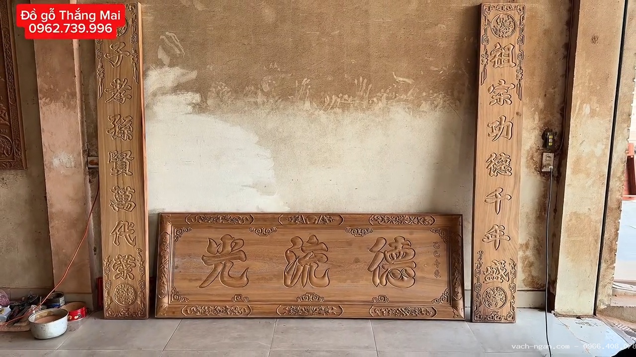 Hoành phi câu đối gỗ gõ đỏ liền tấm liền khối cao cấp