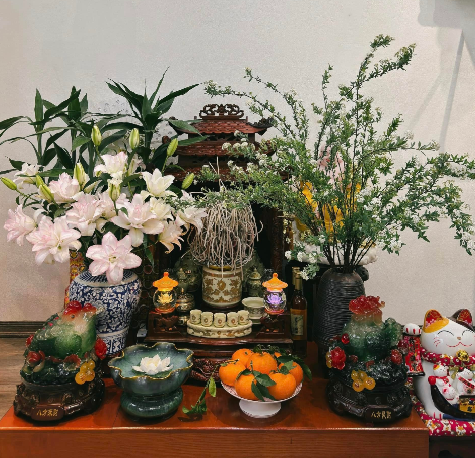 Là Phật tử tại gia đã Quy y Tam Bảo thì nên thờ Thần Tài, Thổ Địa, Táo Quân nữa không?